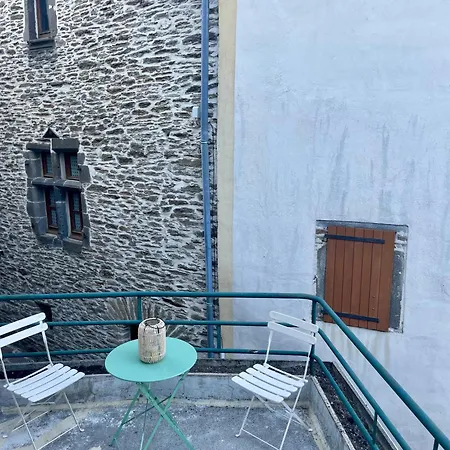 T2 Renove Avec Terrasse Au Coeur Des Cevennes